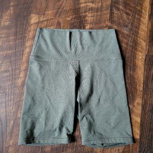 EUC Aerie Chill Play Move Biker Shorts